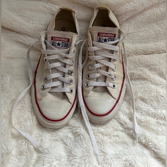 Converse Shoes - Converse Chuck Taylor All Star Low Top Sneakers
